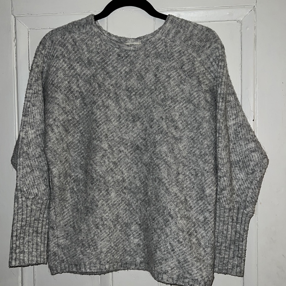 Max Studio Gray Sweater